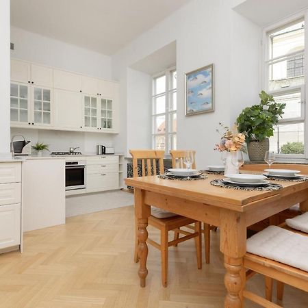 Family Apartment Freta Warsaw Old Town By Noclegi Renters Екстериор снимка
